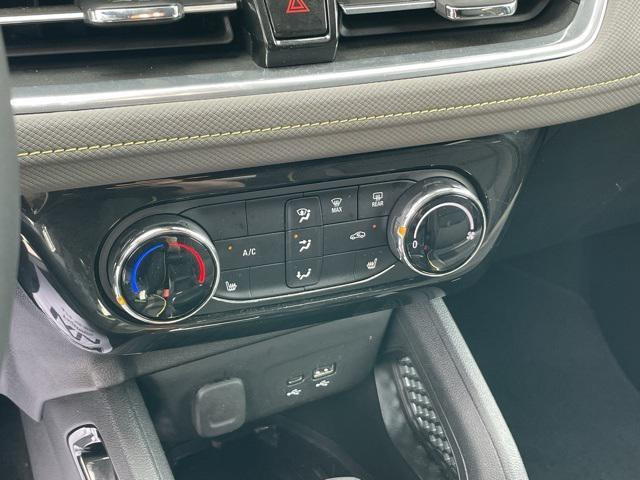 used 2024 Chevrolet TrailBlazer car, priced at $25,777