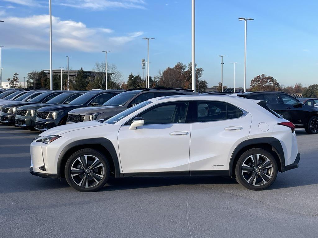 used 2021 Lexus UX 250h car, priced at $31,990