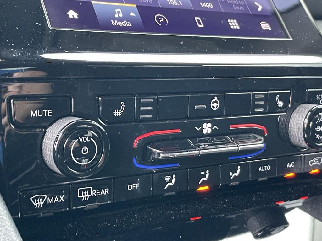 used 2021 Jeep Grand Cherokee L car, priced at $19,990