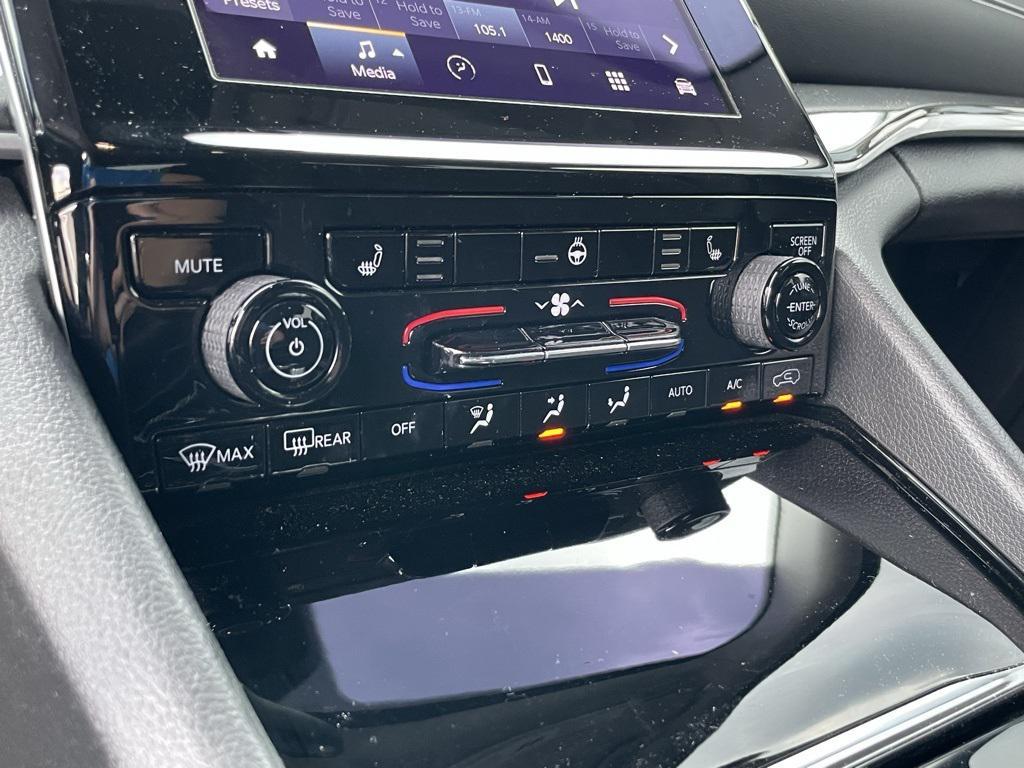 used 2021 Jeep Grand Cherokee L car, priced at $19,990