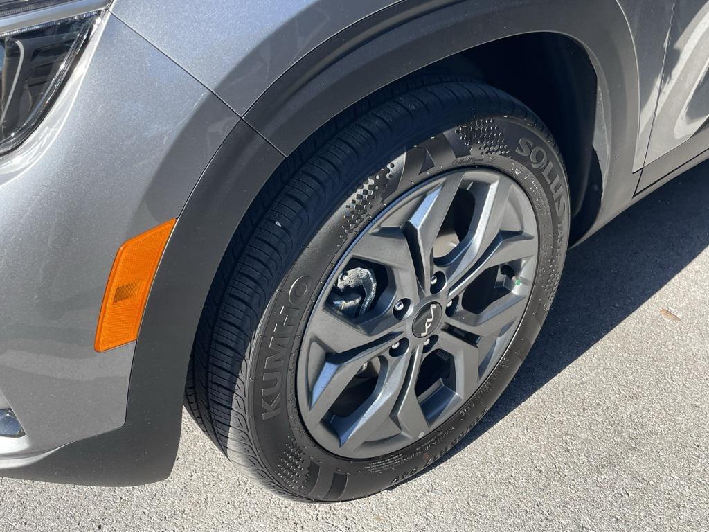 used 2026 Kia Seltos car, priced at $22,990