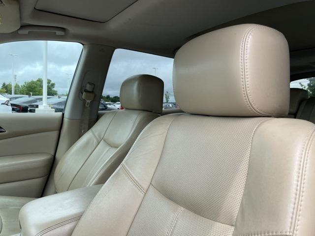 used 2014 Nissan Pathfinder car
