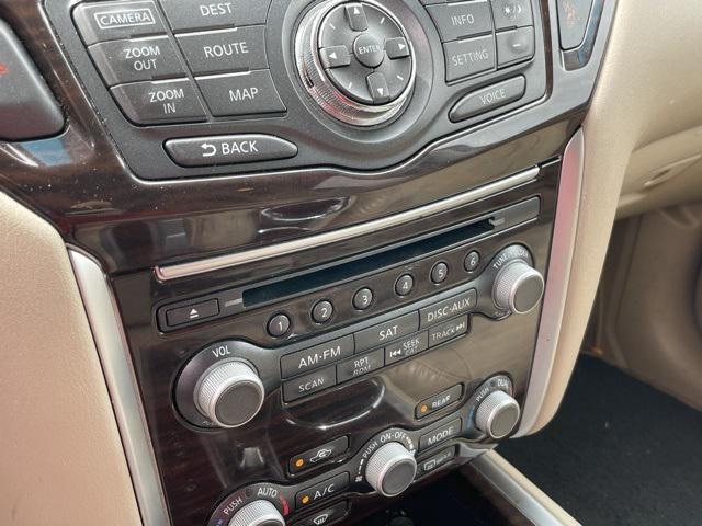 used 2014 Nissan Pathfinder car