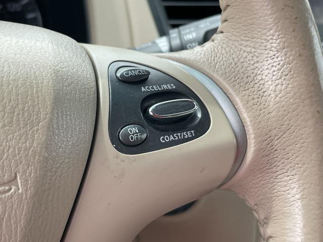 used 2014 Nissan Pathfinder car