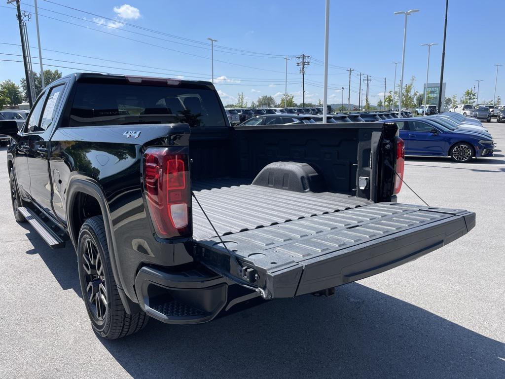 used 2022 GMC Sierra 1500 car, priced at $36,590