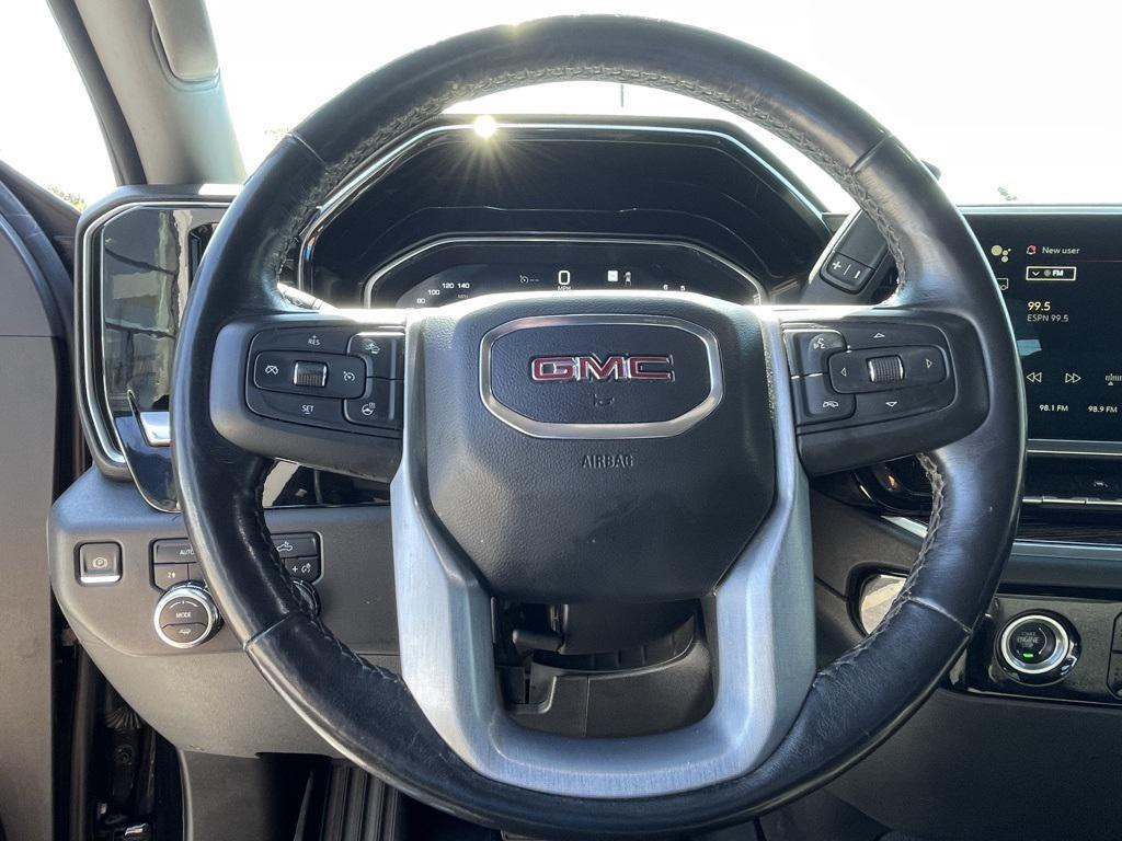 used 2022 GMC Sierra 1500 car, priced at $36,590
