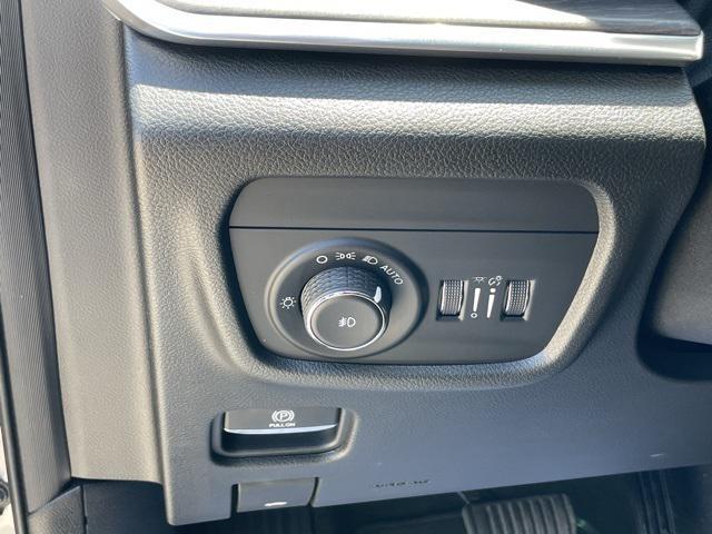 used 2021 Jeep Grand Cherokee L car, priced at $28,000