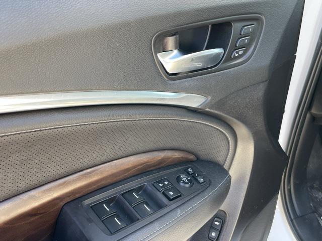 used 2020 Acura MDX car, priced at $31,000