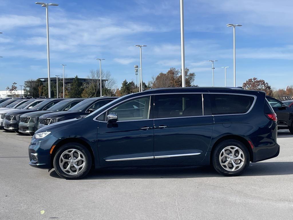 used 2021 Chrysler Pacifica car, priced at $27,990