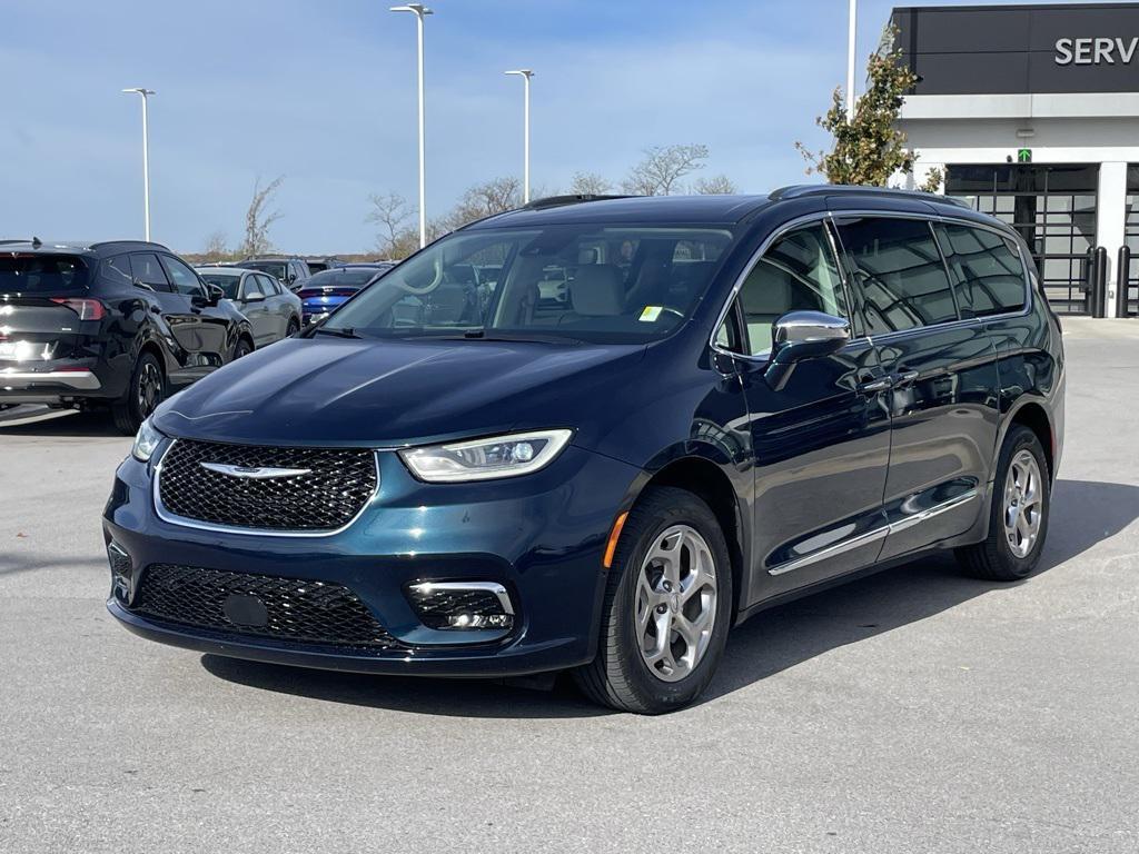 used 2021 Chrysler Pacifica car, priced at $27,990