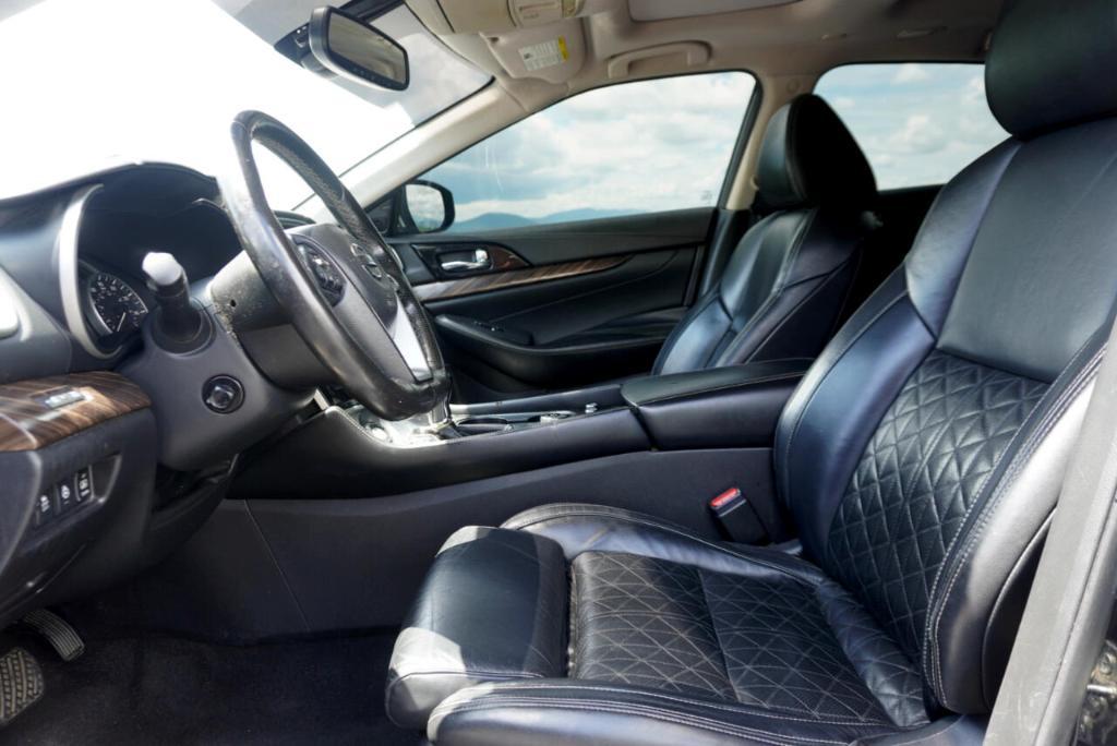 used 2016 Nissan Maxima car, priced at $9,995
