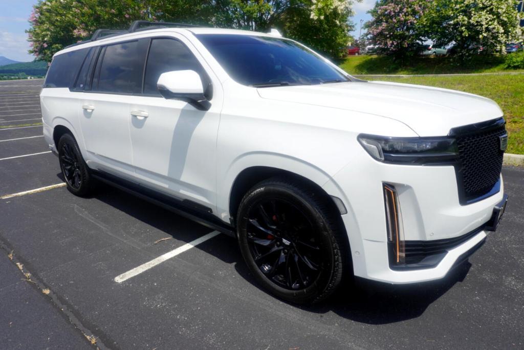 used 2021 Cadillac Escalade ESV car, priced at $69,995