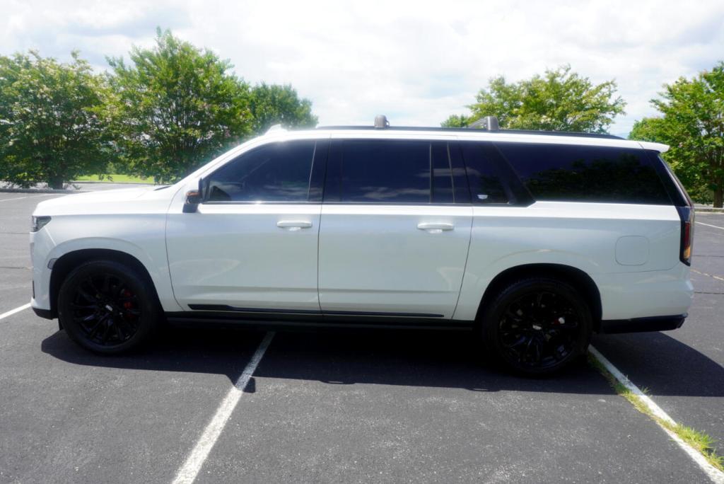 used 2021 Cadillac Escalade ESV car, priced at $69,995