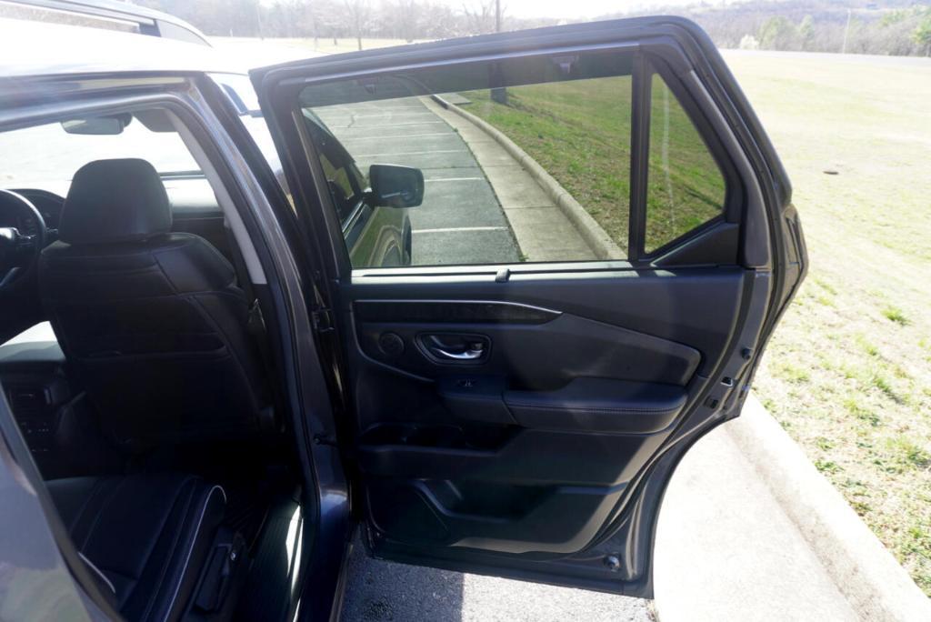 used 2025 Honda Pilot car, priced at $39,995