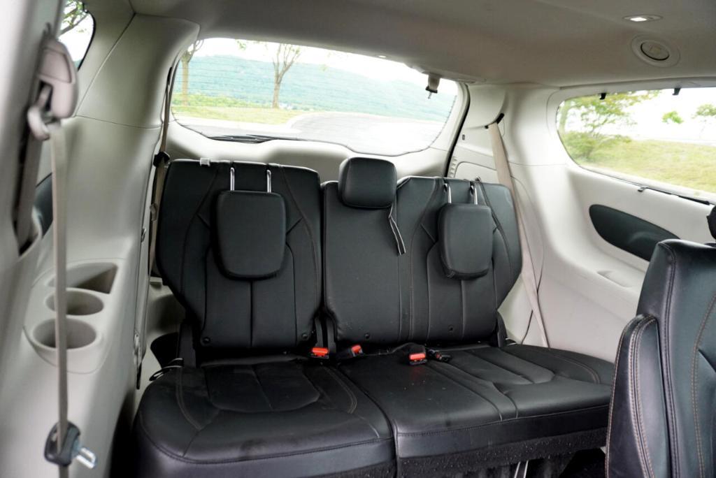 used 2020 Chrysler Pacifica car, priced at $14,995