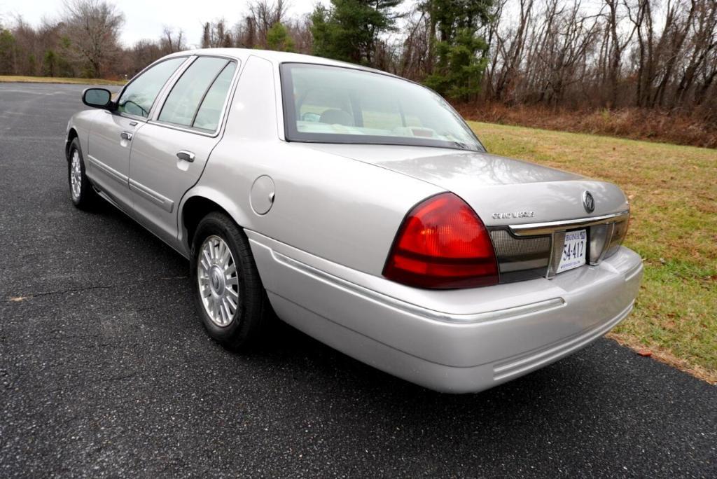 used 2006 Mercury Grand Marquis car, priced at $7,995