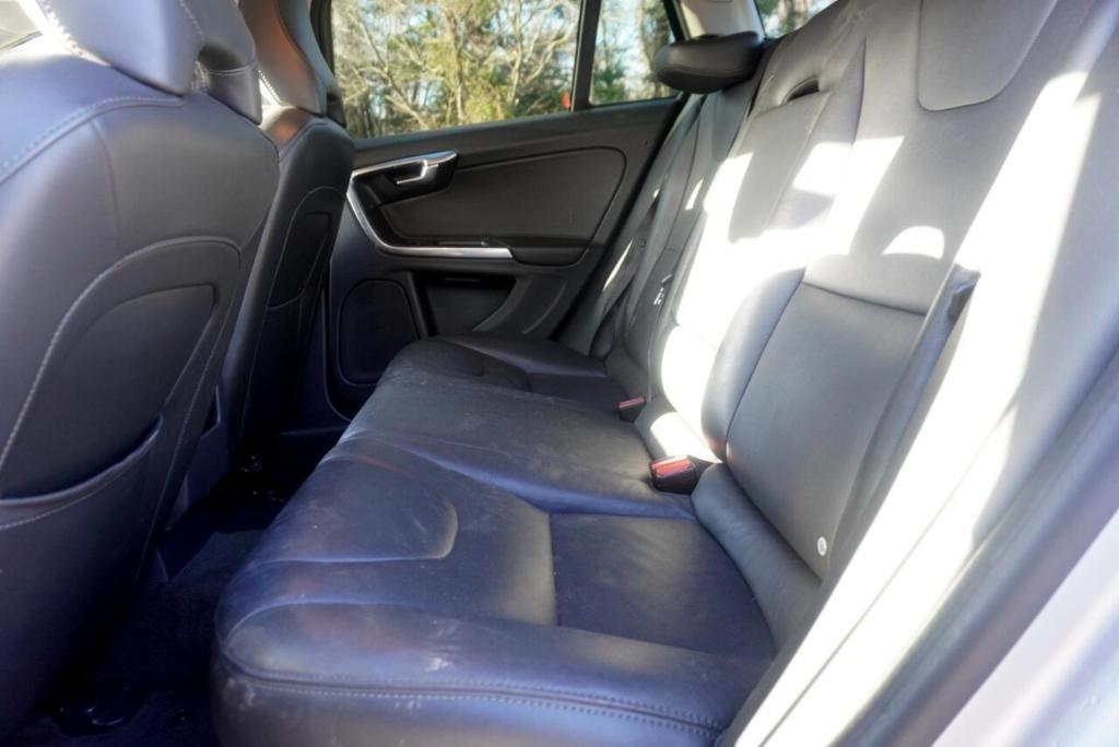 used 2018 Volvo V60 Cross Country car, priced at $14,995