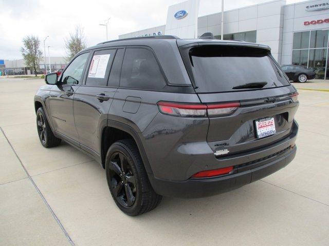 used 2022 Jeep Grand Cherokee car, priced at $37,427