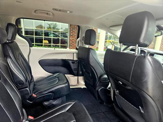 used 2023 Chrysler Pacifica car, priced at $24,198