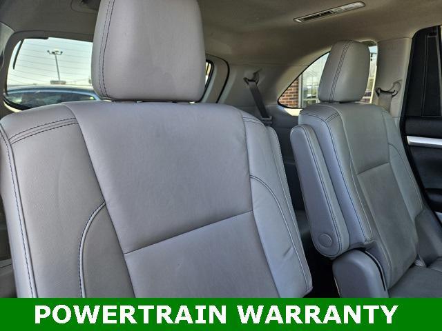 used 2018 Toyota Highlander car, priced at $23,987