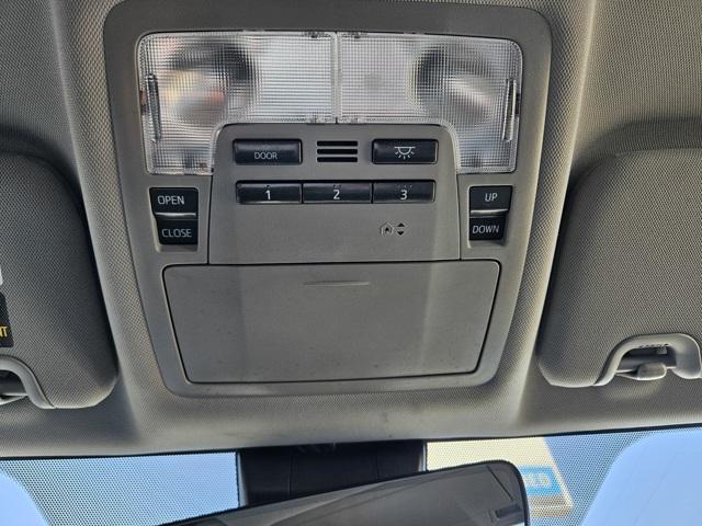 used 2018 Toyota Highlander car, priced at $23,987