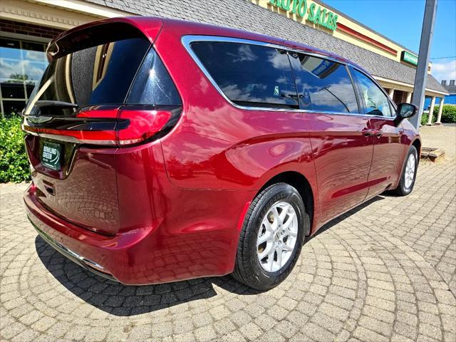 used 2023 Chrysler Pacifica car, priced at $23,987