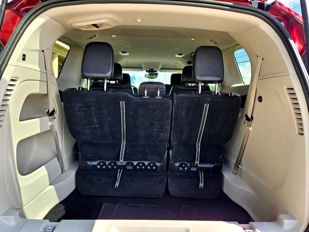 used 2023 Chrysler Pacifica car, priced at $23,987
