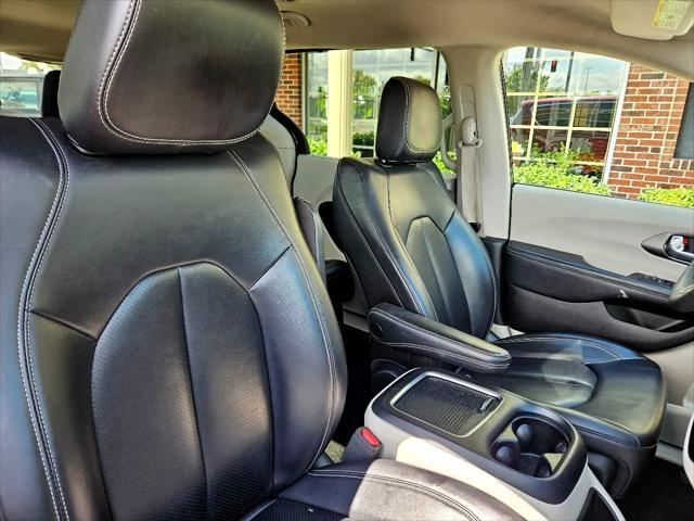 used 2023 Chrysler Pacifica car, priced at $23,987