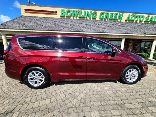 used 2023 Chrysler Pacifica car, priced at $23,987