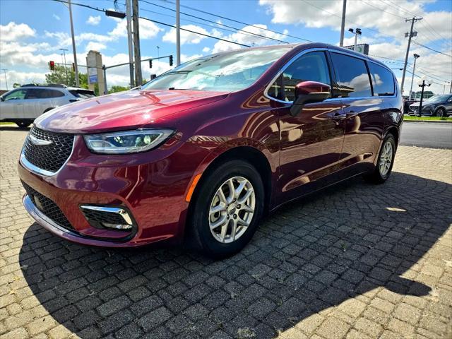 used 2023 Chrysler Pacifica car, priced at $23,987