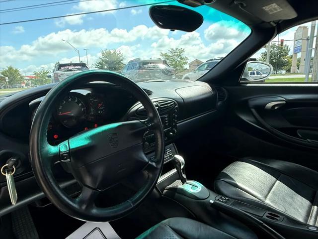 used 2000 Porsche Boxster car