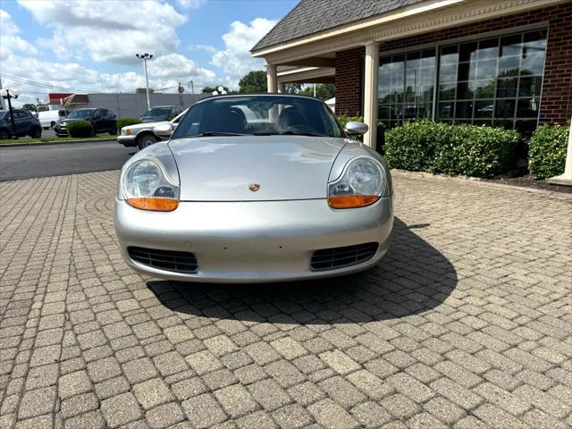 used 2000 Porsche Boxster car