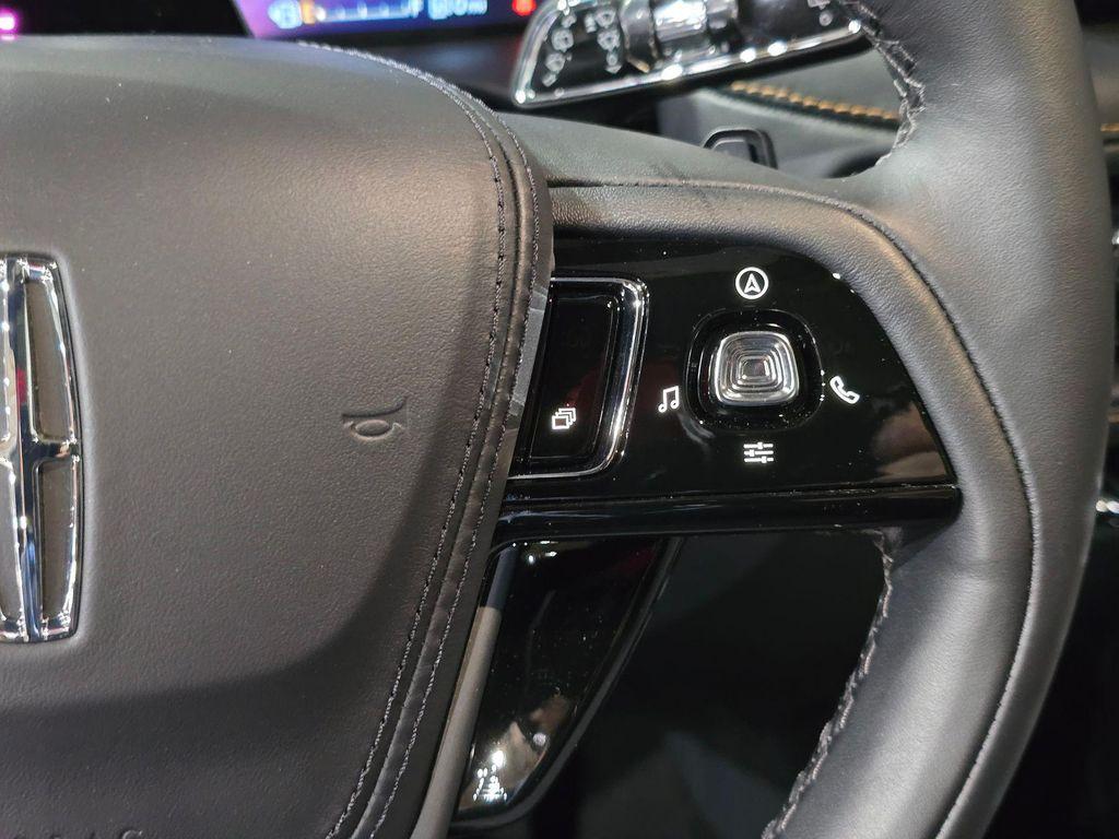 new 2025 Lincoln Aviator car, priced at $84,944