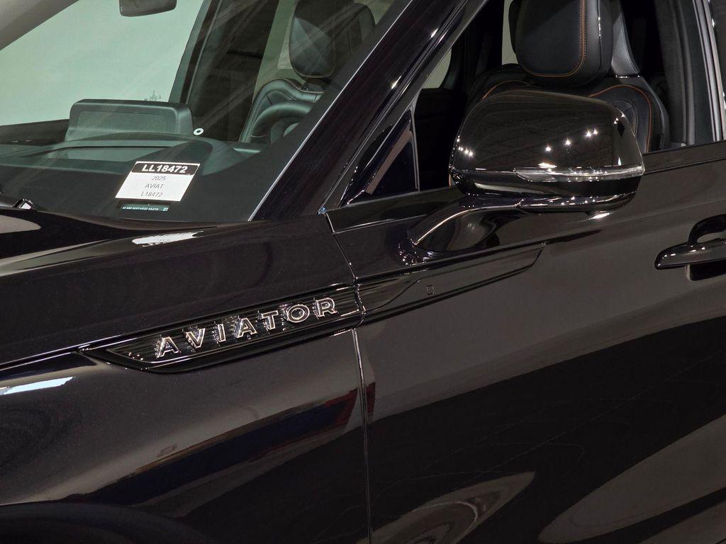 new 2025 Lincoln Aviator car, priced at $84,944