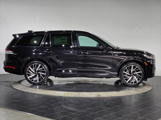 new 2025 Lincoln Aviator car, priced at $92,480