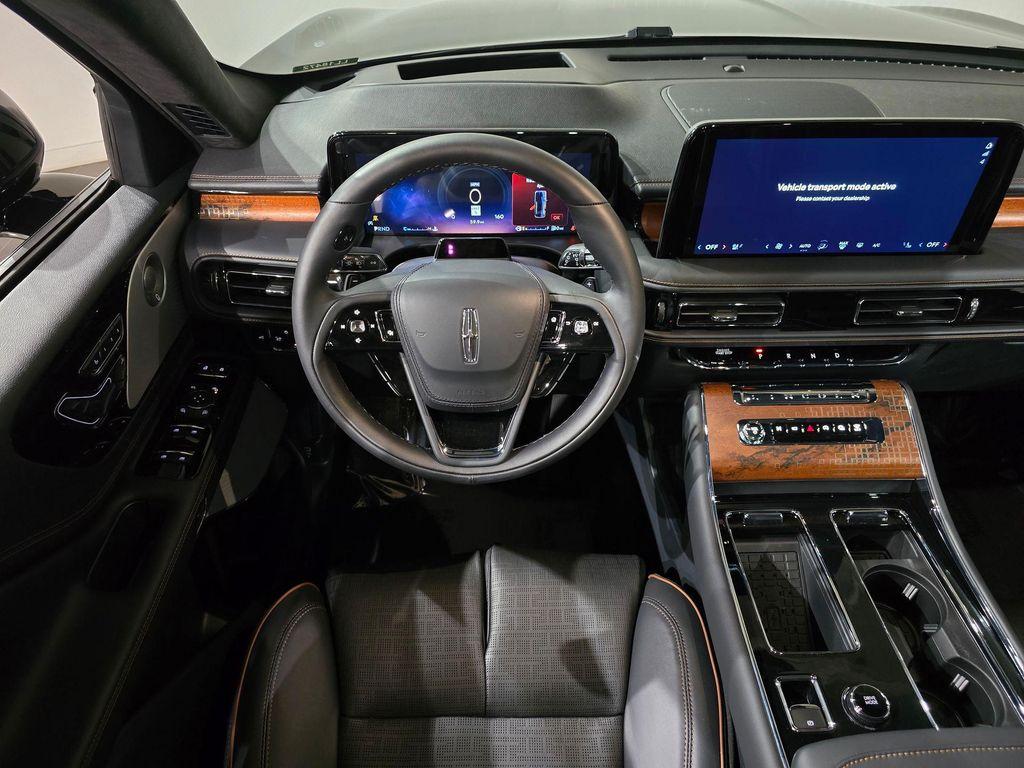 new 2025 Lincoln Aviator car, priced at $84,944