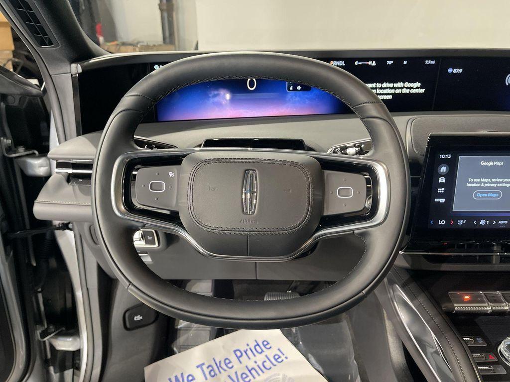 new 2024 Lincoln Nautilus car, priced at $60,214
