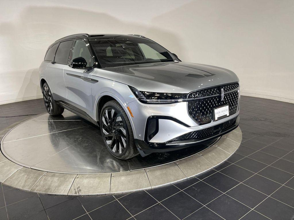 new 2024 Lincoln Nautilus car, priced at $60,214