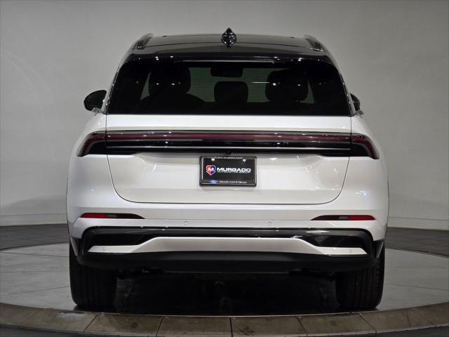 new 2025 Lincoln Nautilus car, priced at $59,856