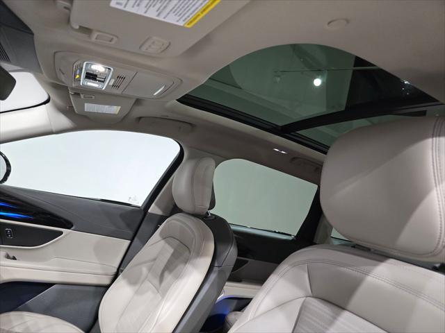 new 2025 Lincoln Nautilus car, priced at $59,856