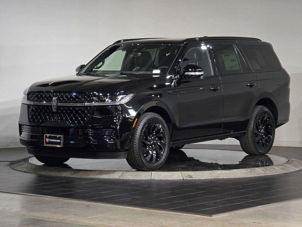 new 2025 Lincoln Navigator car, priced at $104,717