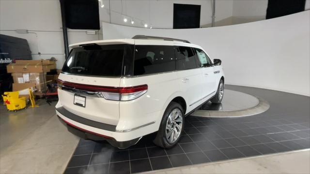 new 2024 Lincoln Navigator car, priced at $95,880