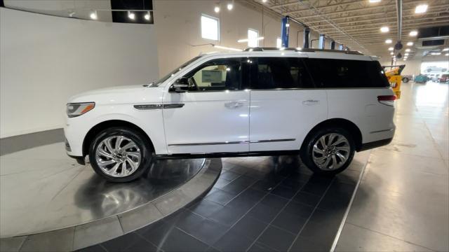 new 2024 Lincoln Navigator car, priced at $95,880