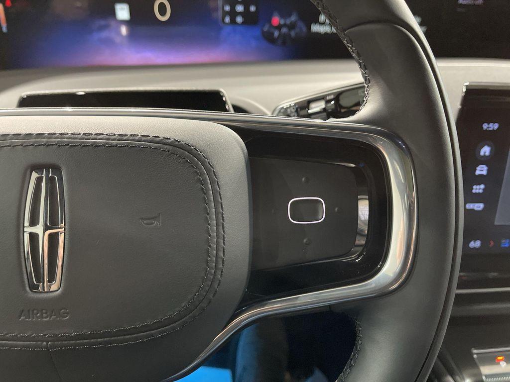 new 2024 Lincoln Nautilus car, priced at $63,110