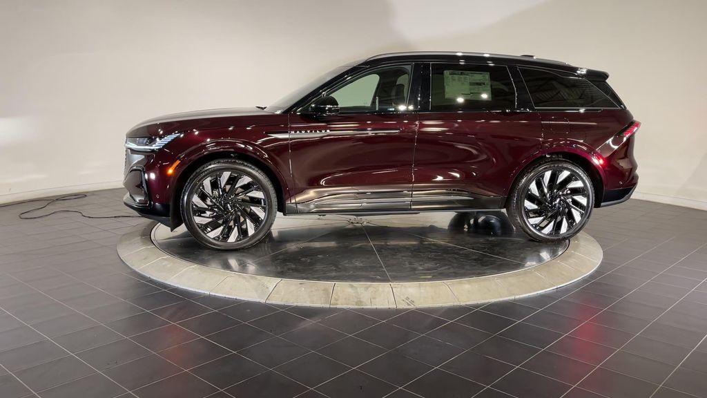 new 2024 Lincoln Nautilus car, priced at $63,110