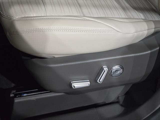 new 2025 Lincoln Nautilus car, priced at $66,455