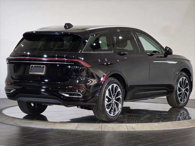 new 2025 Lincoln Nautilus car, priced at $67,160