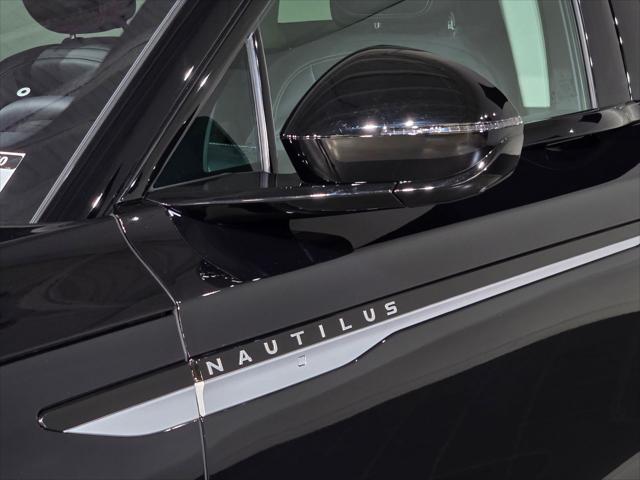 new 2025 Lincoln Nautilus car, priced at $67,160