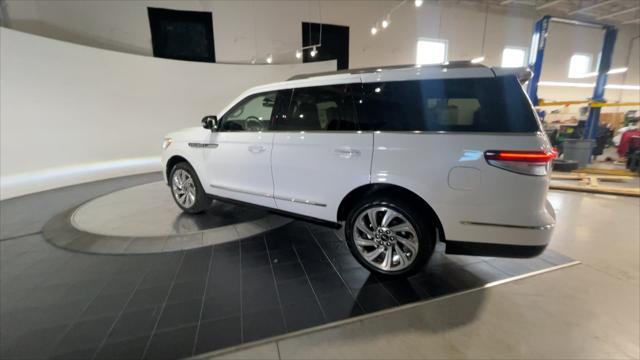 new 2024 Lincoln Navigator car, priced at $95,738