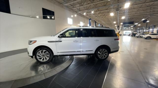 new 2024 Lincoln Navigator car, priced at $95,738